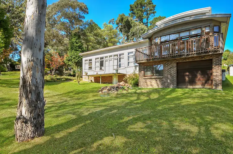 18 Shipley Road, Blackheath NSW 2785