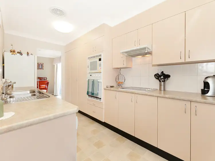 Fifth view of Homely unit listing, 22/70 Delfin Drive, Macgregor QLD 4109