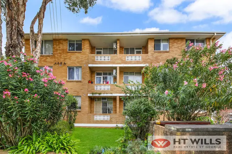 16/25-27 Phillip Street, Roselands NSW 2196