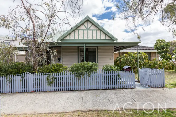 105 Coogee Street, Mount Hawthorn WA 6016