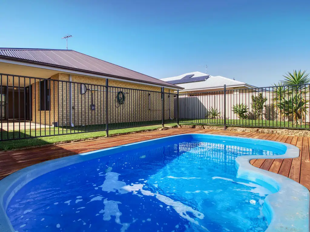 Main view of Homely house listing, 7 Buttermere Approach, Waikiki WA 6169