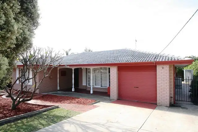 12 Leisure Way, Safety Bay WA 6169