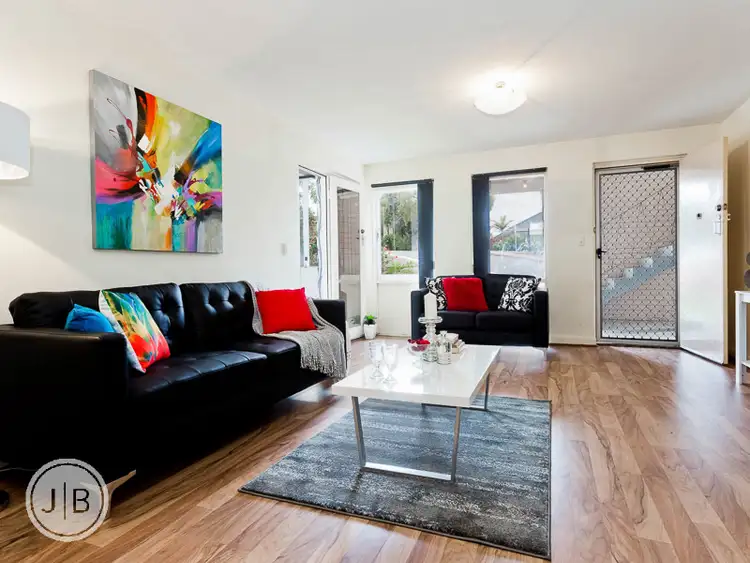 8/447 Canning Highway, Como WA 6152