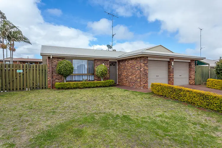 36 Lorraine Crescent, Centenary Heights QLD 4350