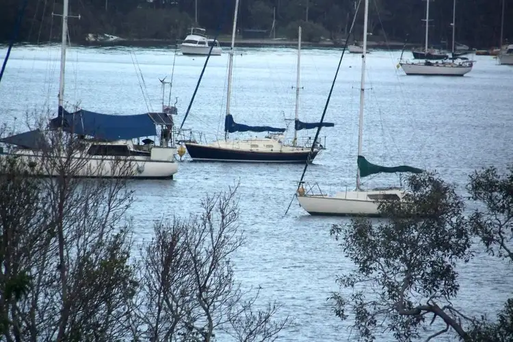 41 TINA AV, Lamb Island QLD 4184