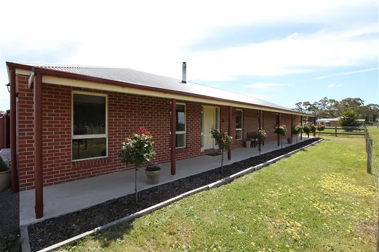 65 Fairview Drive, Clunes VIC 3370