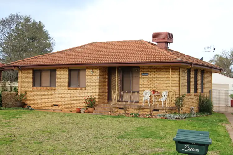 17 Ledgerwood Street, Griffith NSW 2680
