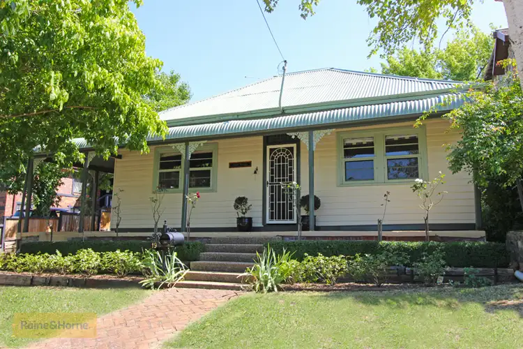 19 Violet Street, South Bathurst NSW 2795