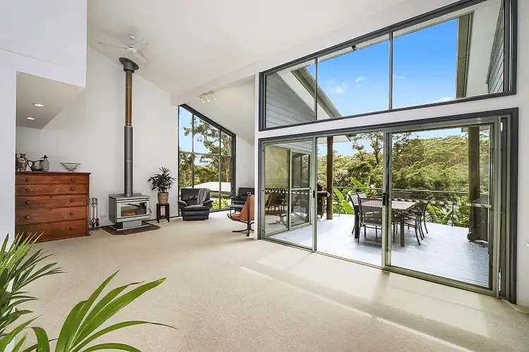 104 Ridgway Road, Avoca Beach NSW 2251