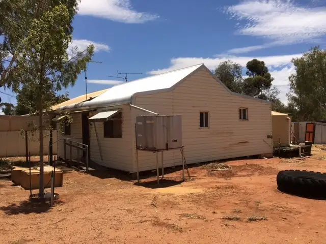 5 & 7 Polaris Street, Southern Cross WA 6426