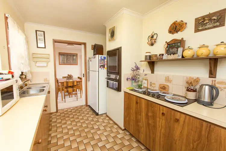 Second view of Homely house listing, 8 Ash Court, Red Cliffs VIC 3496