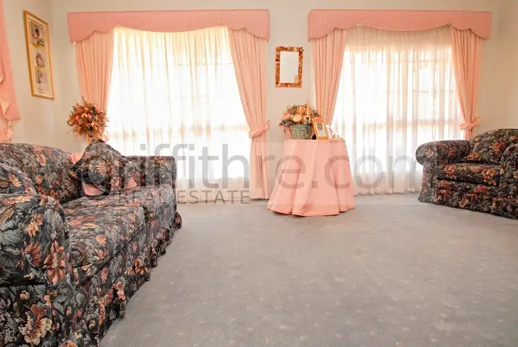 Fifth view of Homely house listing, 2 Reading Place, Griffith NSW 2680