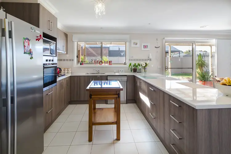 Fourth view of Homely house listing, 15 Ilvia Way, Sebastopol VIC 3356