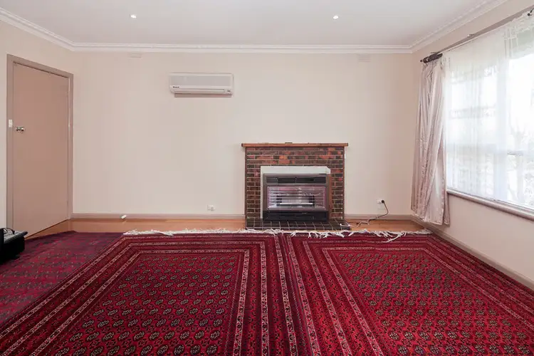 Second view of Homely house listing, 27 Doveton Ave, Eumemmerring VIC 3177