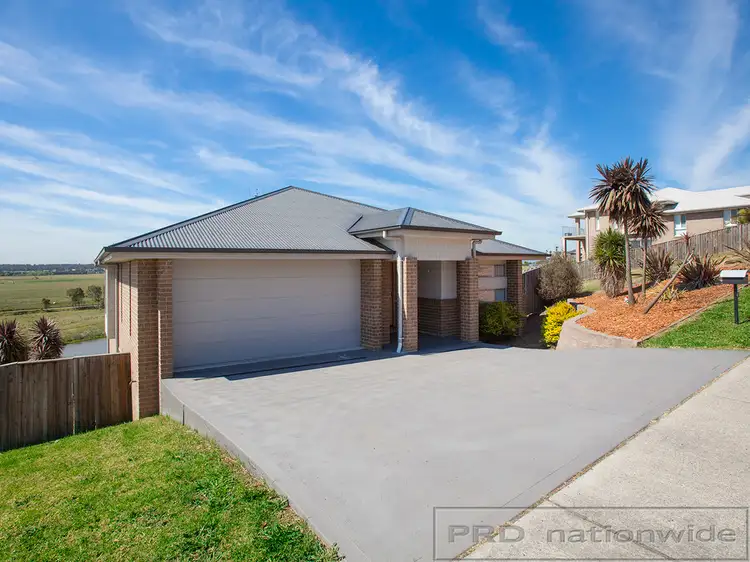 40 James Leslie Drive, Gillieston Heights NSW 2321