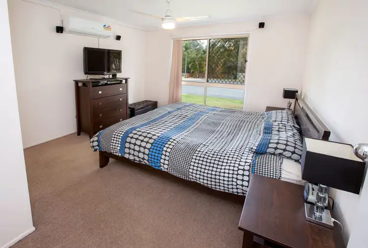 Sixth view of Homely house listing, 7 Stuart Crt, Kallangur QLD 4503