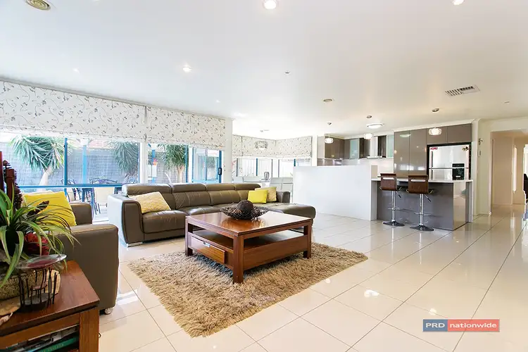 Second view of Homely house listing, 7 Essex Court, Tarneit VIC 3029