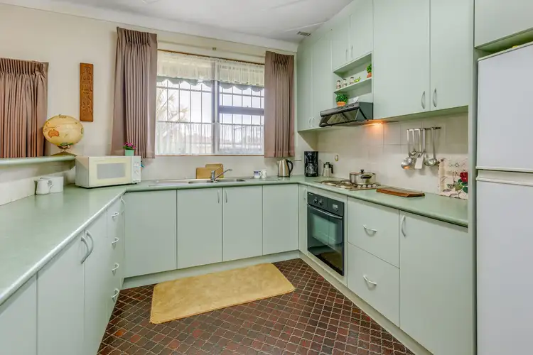 Seventh view of Homely house listing, 114 Fifth Road, Armadale WA 6112