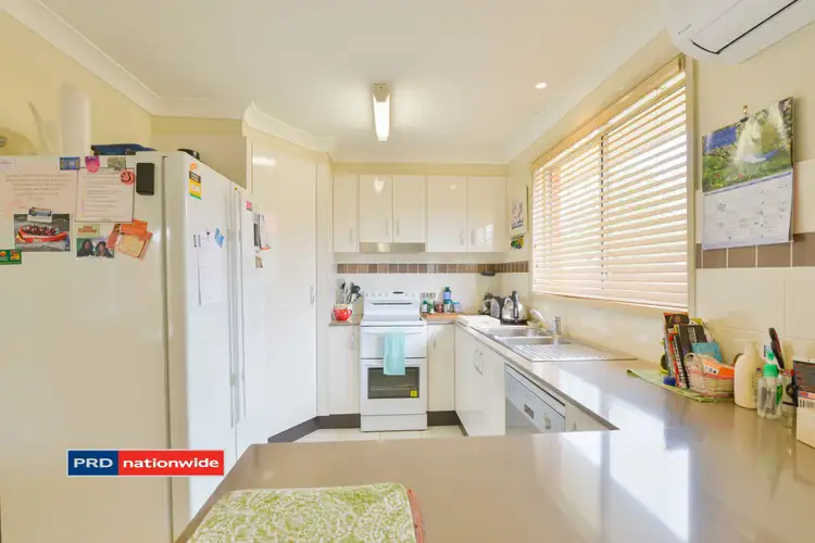 Sixth view of Homely house listing, 2/175 Goonoo Goonoo Road, Tamworth NSW 2340