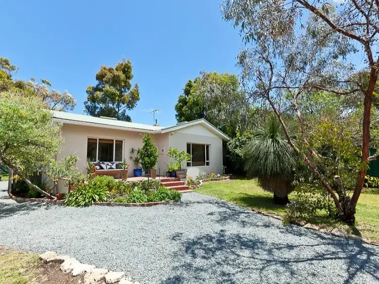135 Waddell Road, Bicton WA 6157