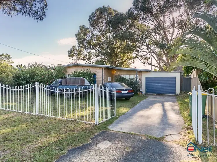 215 Seventh Road, Armadale WA 6112