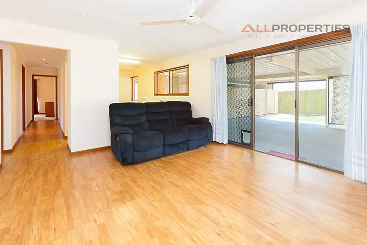 11 Barry Street, Boronia Heights QLD 4124