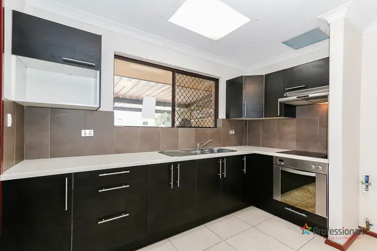 14b Dodds Place, Beechboro WA 6063
