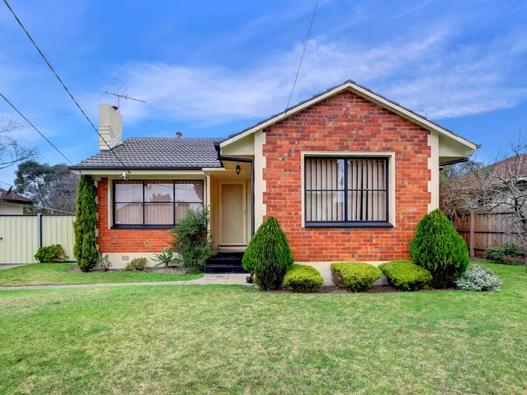 16 Plantation Avenue, Frankston North VIC 3200