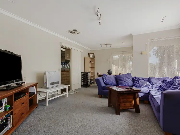 Fifth view of Homely house listing, 2 Butt Place, Orelia WA 6167