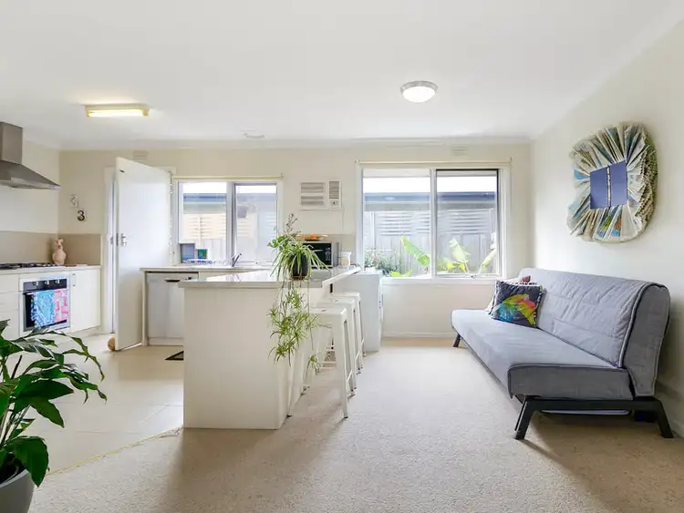 Fifth view of Homely unit listing, 6/7 Wellington Street, Mornington VIC 3931