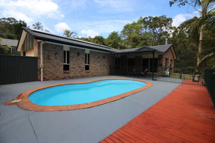 Third view of Homely house listing, 33 BEN LOMOND DRIVE, Highland Park QLD 4211