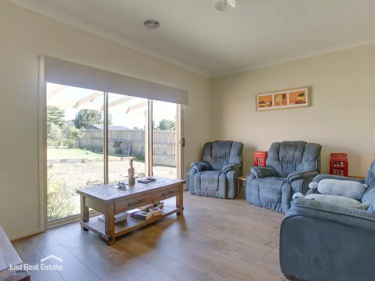 Sixth view of Homely house listing, 5 Bridge Walk, Narre Warren North VIC 3804