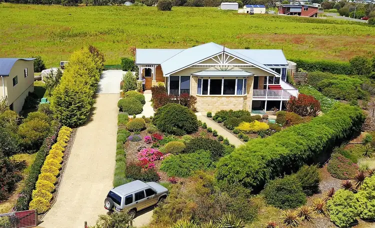 21 Meadows Place, Opossum Bay TAS 7023