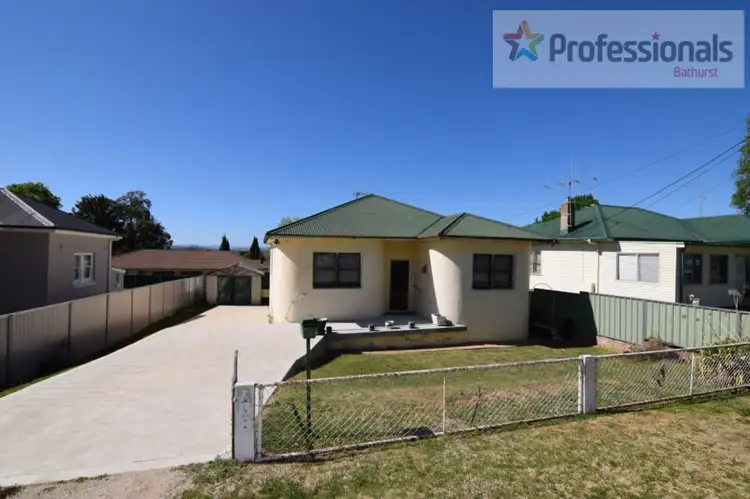 258 Peel Street, Bathurst NSW 2795