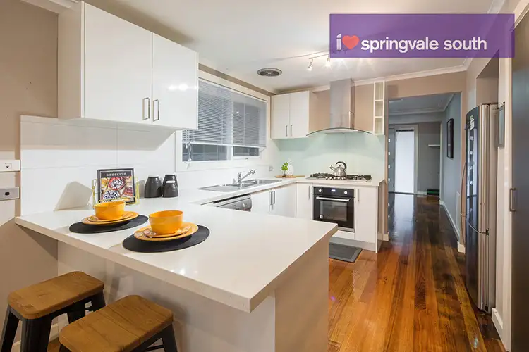 9 Mullum Court, Springvale South VIC 3172