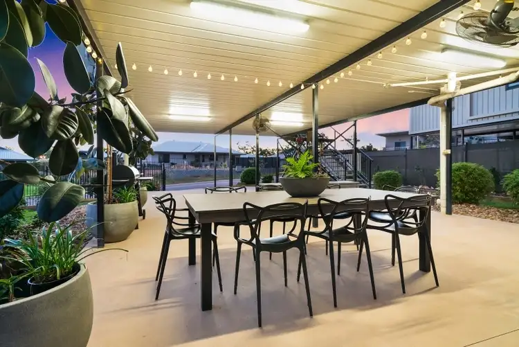 Sixth view of Homely semi-detached listing, 2/1 Laurencia Street, Bellamack NT 832