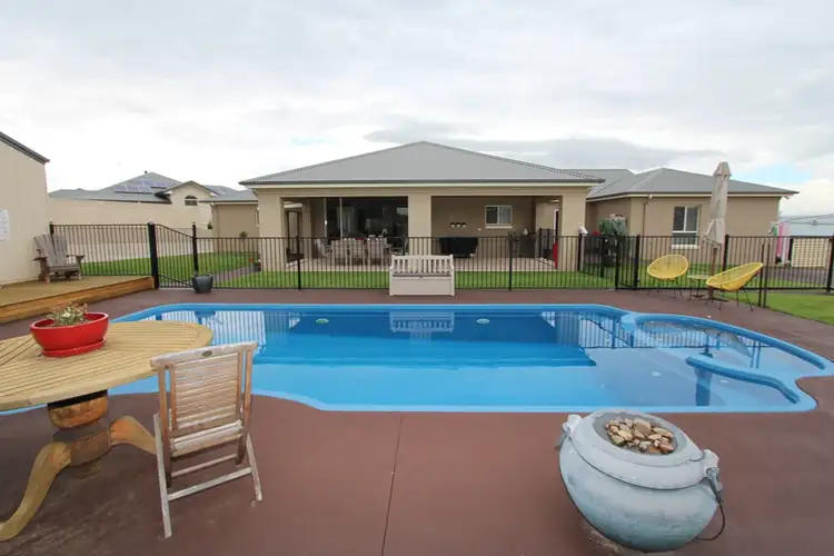 Third view of Homely house listing, 21 Tom Close, Kelso NSW 2795