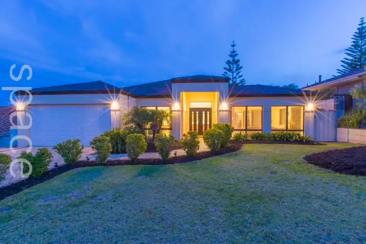 7 Sellenger Court, City Beach WA 6015