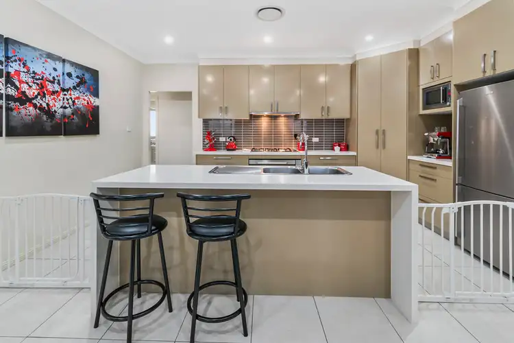 Fifth view of Homely house listing, 7 Pontville Close, West Hoxton NSW 2171