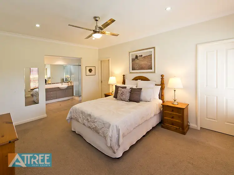 Fourth view of Homely house listing, 4 Kaliman Bend, Harrisdale WA 6112