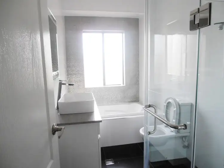 Sixth view of Homely townhouse listing, 5/335-339 Blaxcell Street, Granville NSW 2142