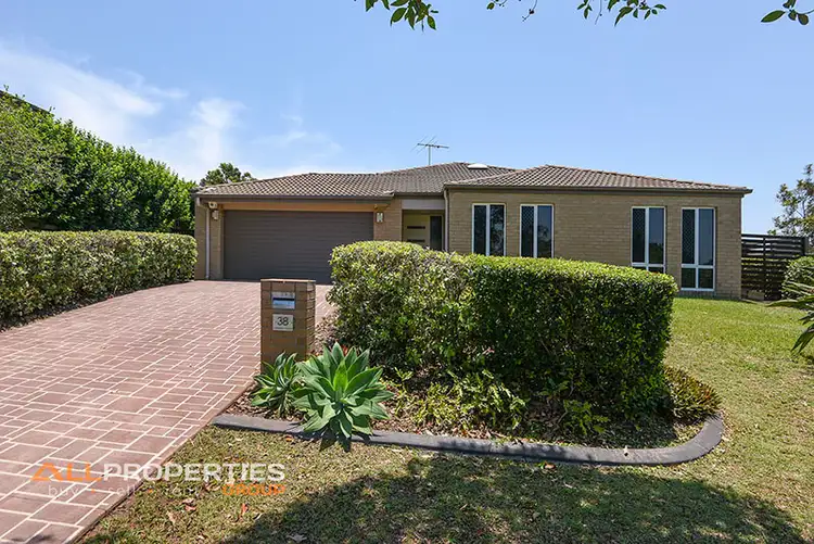 38 Mapelton Cct, Parkinson QLD 4115
