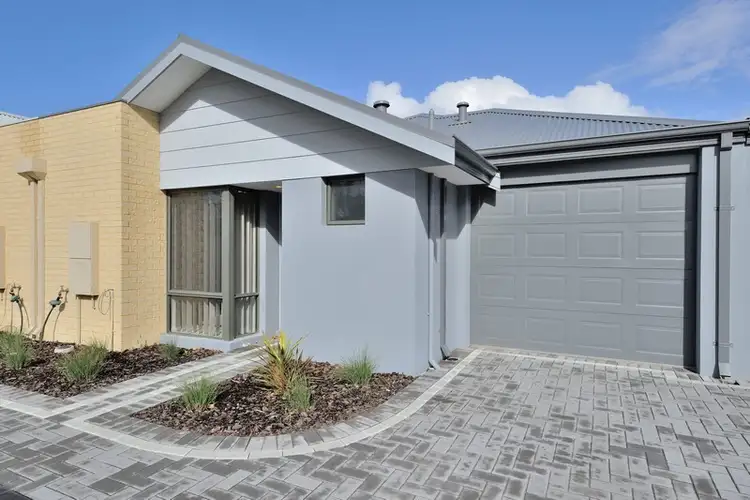 Fourth view of Homely house listing, 3/4 Balfour Road, Swan View WA 6056