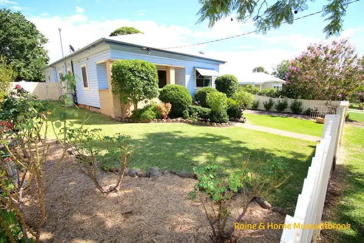 24 Roger Street, Muswellbrook NSW 2333