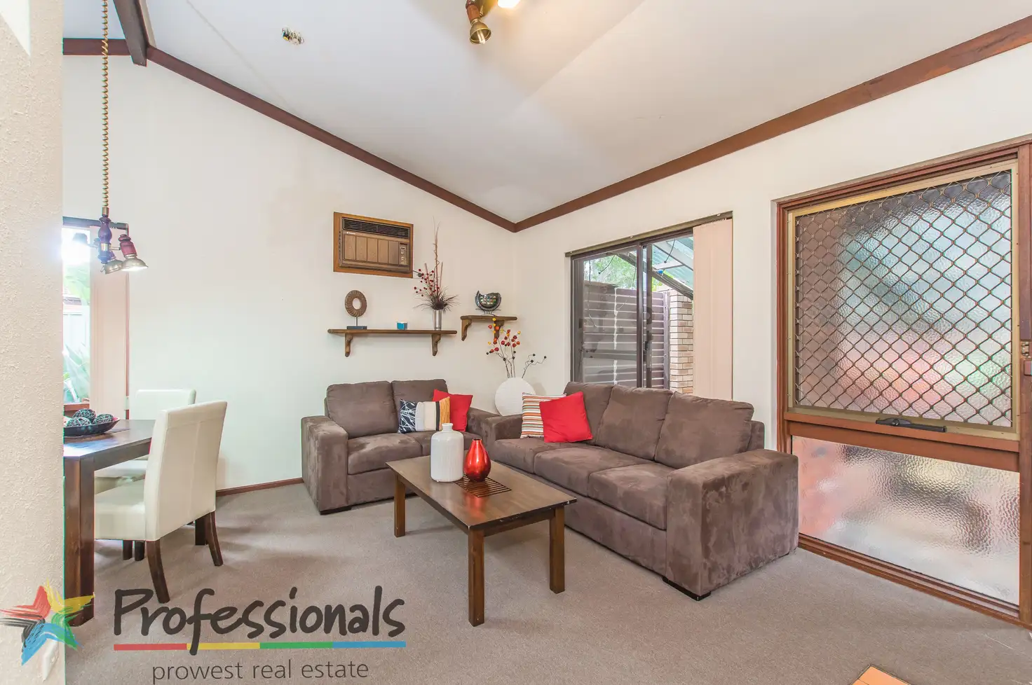 Main view of Homely house listing, 1/452 High Road, Ferndale WA 6148