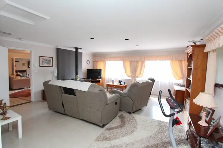 Seventh view of Homely house listing, 2 Strathmore Drive, Forest Grove NSW 2795