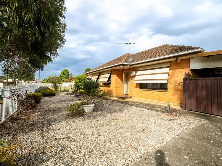 19 Galway Crescent, Salisbury Downs SA 5108
