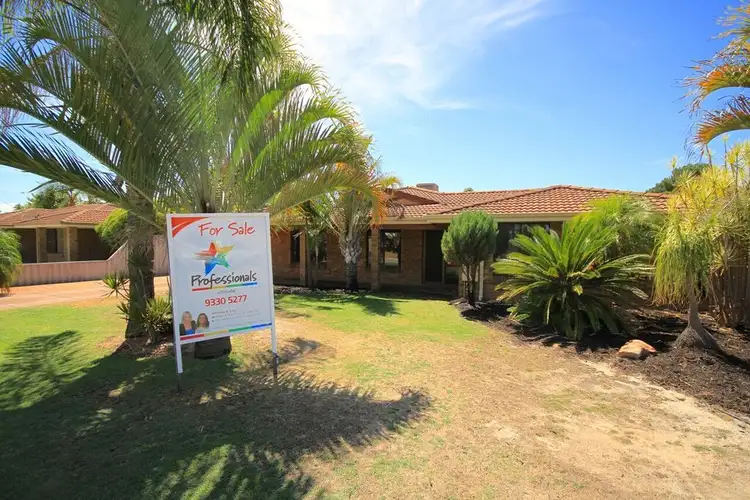 3 Hampton Court, Thornlie WA 6108