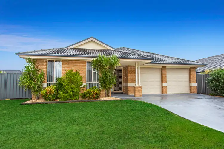 29 Athanlin Avenue, Haywards Bay NSW 2530