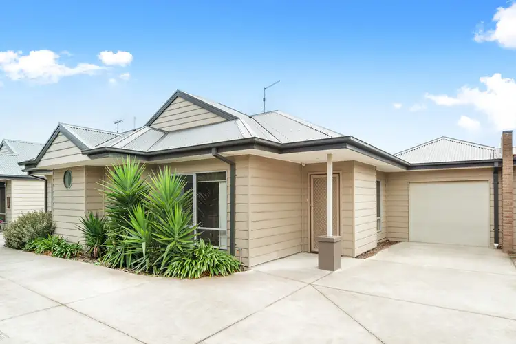 Unit 5, 12 Rodney Street, Gisborne VIC 3437